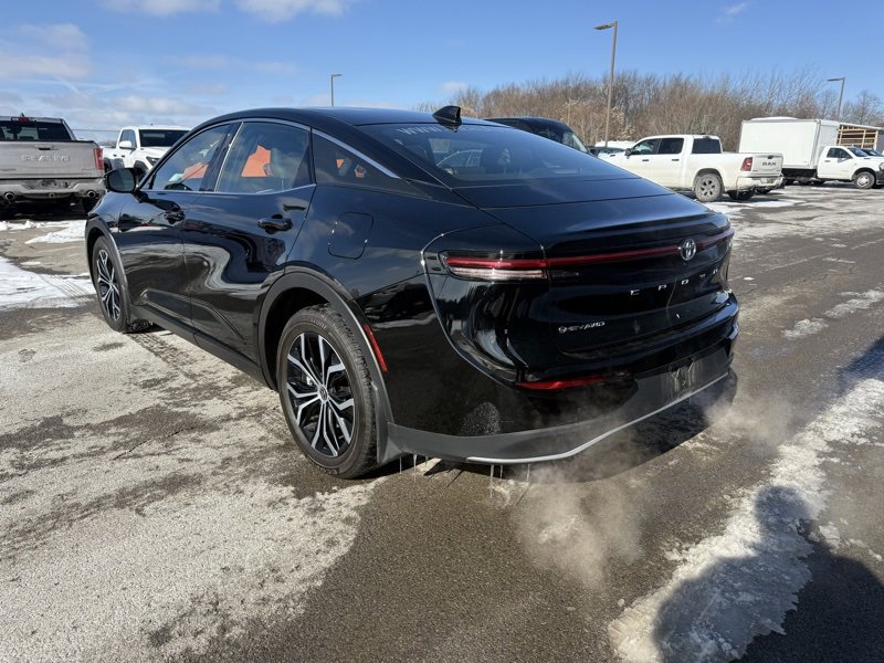Certified 2025 Toyota Crown XLE image 8