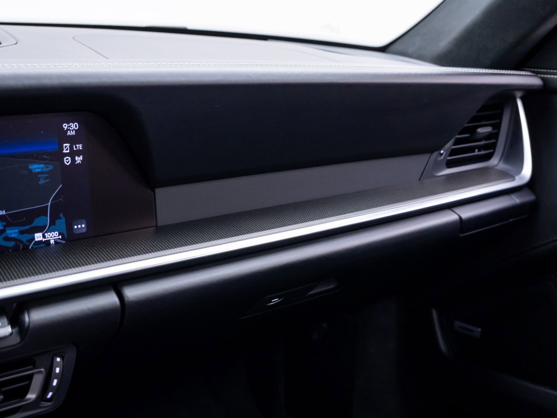 Certified 2022 Porsche 911 Turbo S image 29