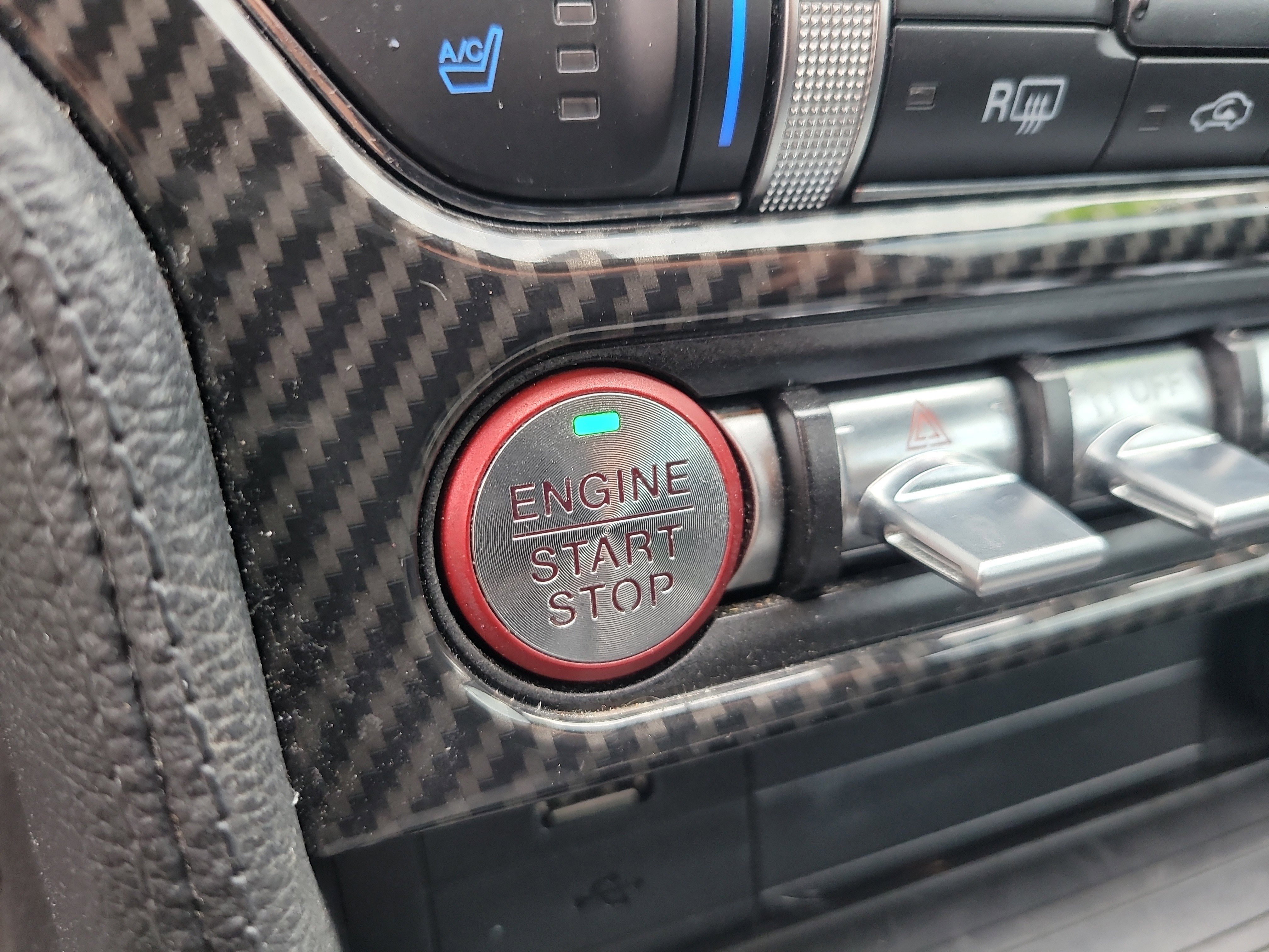 Used 2020 Ford Mustang Premium image 22