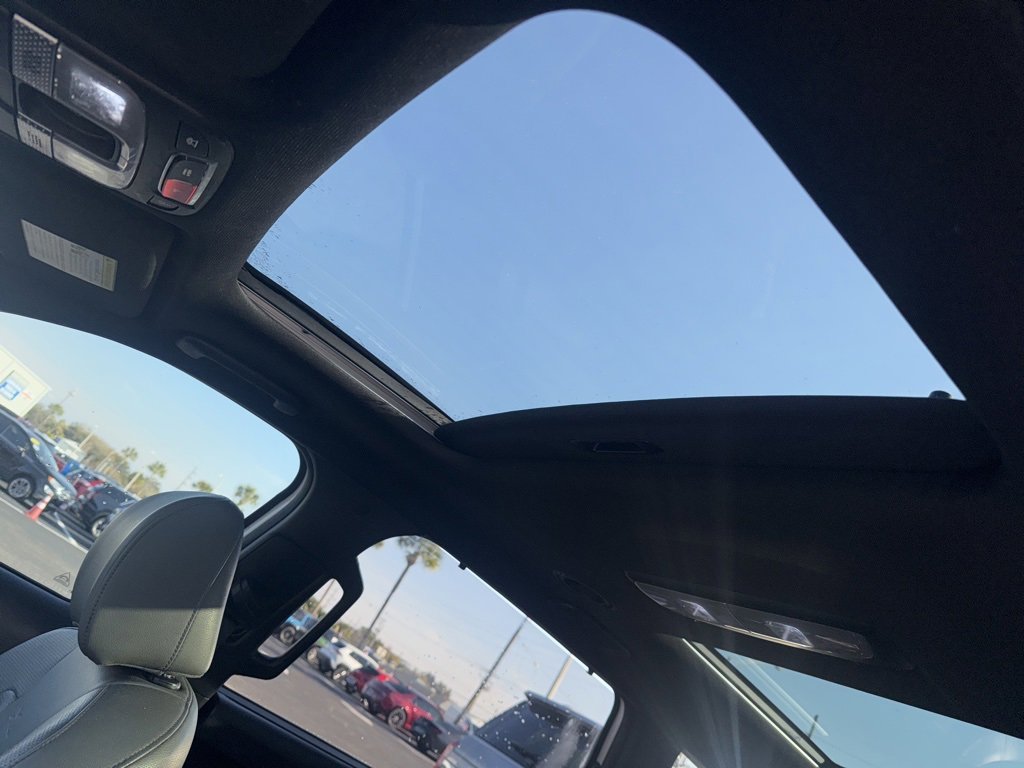 Used 2023 Kia Telluride SX X-Line image 9