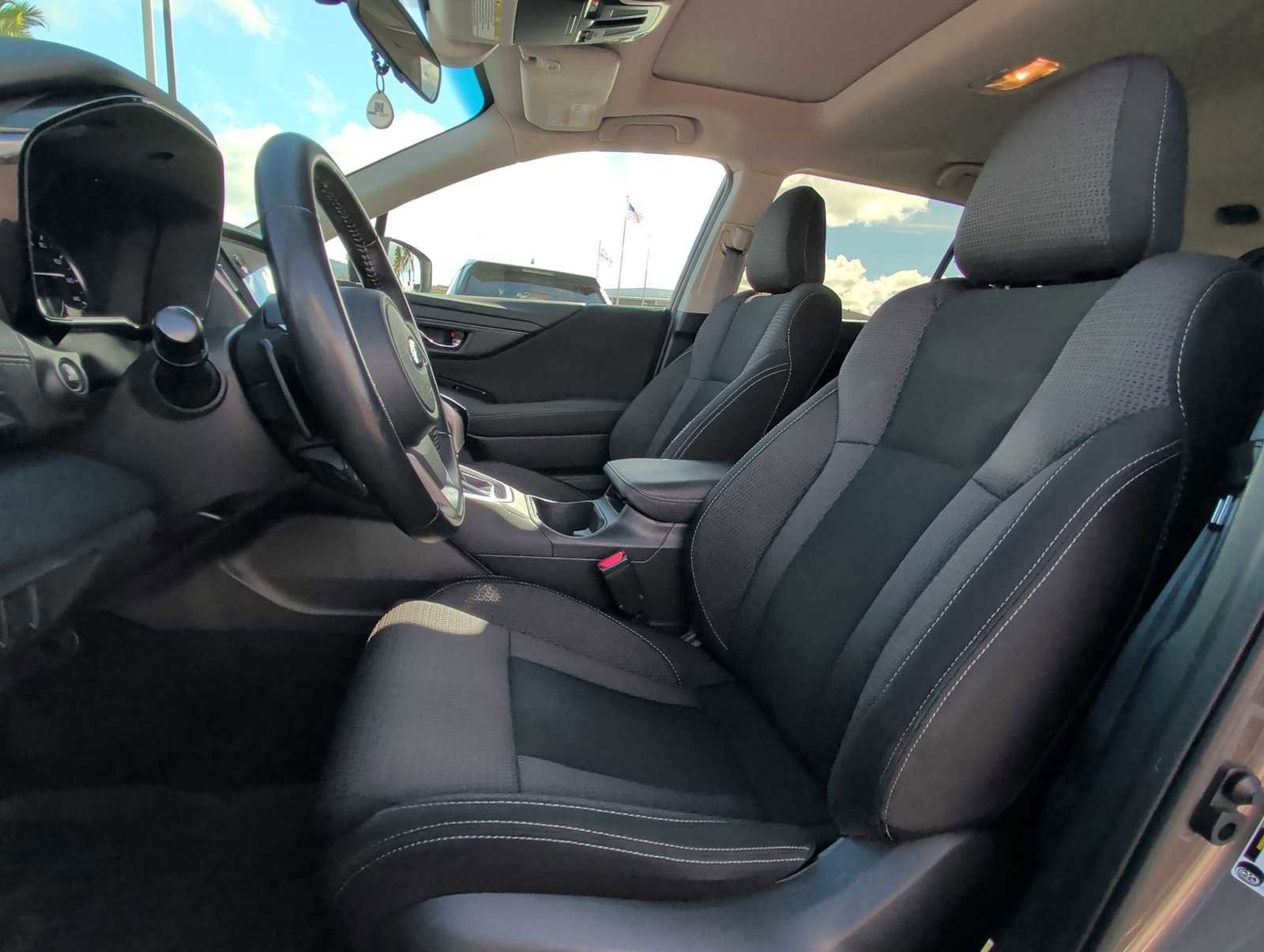 Used 2022 Subaru Outback Premium image 21