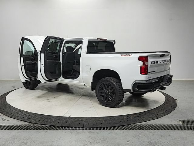 Used 2021 Chevrolet Silverado 1500 LT Trail Boss w/ Bed Protection Package AWD/4WD image 13