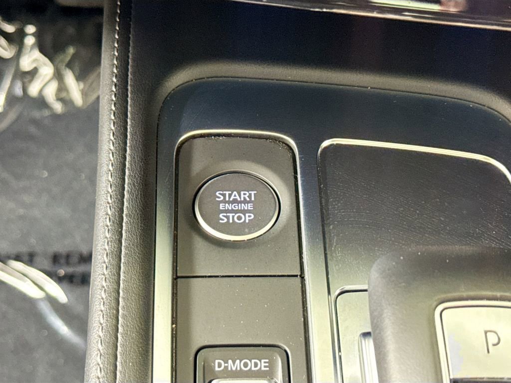 Used 2024 INFINITI QX60 Luxe AWD/4WD image 17