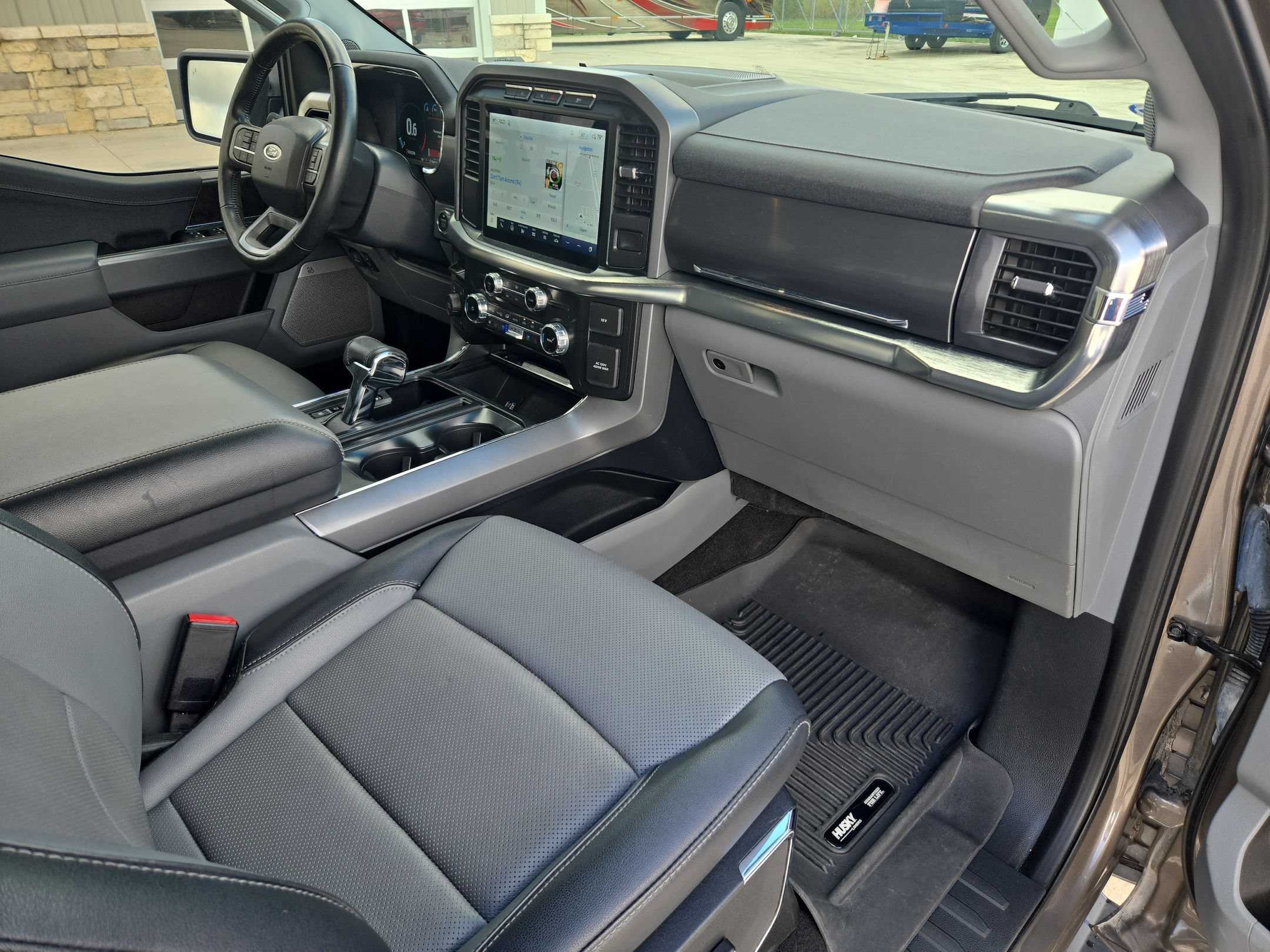 Used 2022 Ford F150 Lariat w/ Equipment Group 502A High AWD/4WD image 28
