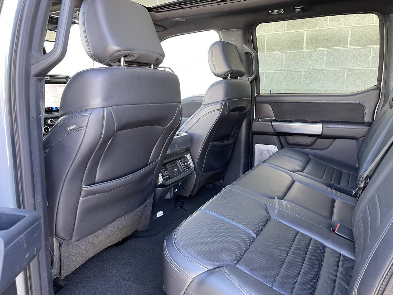 Used 2026 Ford F350 Platinum AWD/4WD image 25