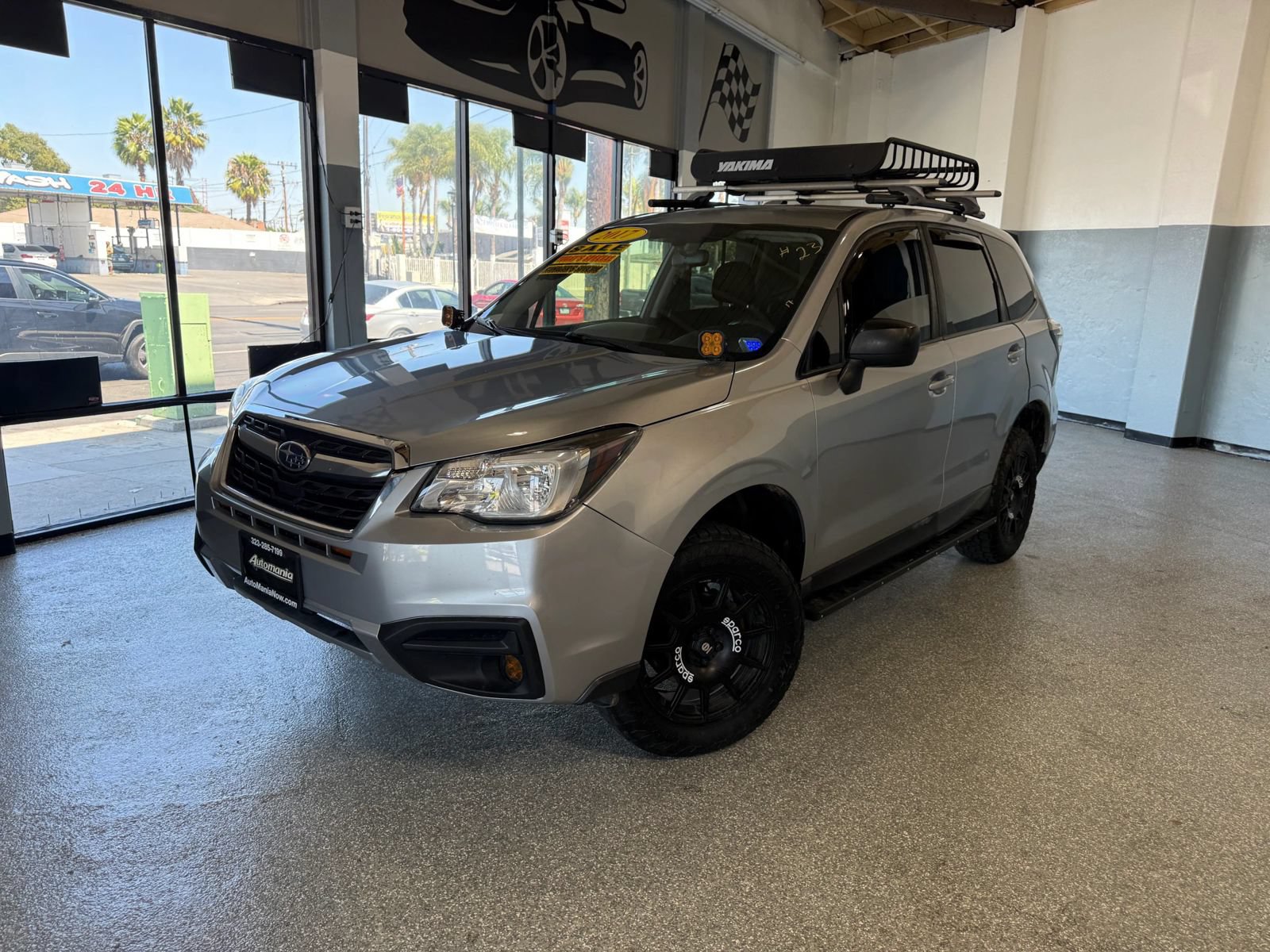 Used 2017 Subaru Forester 2.5i AWD/4WD image 3