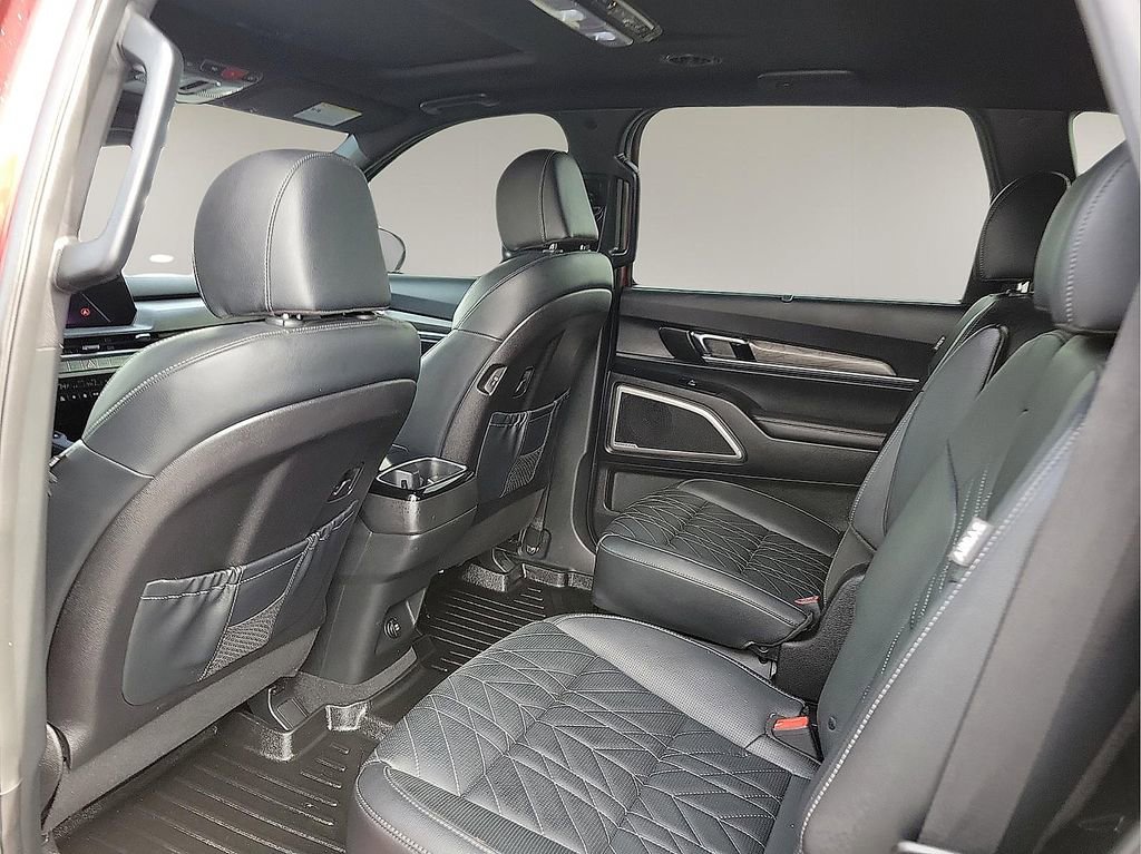 Used 2023 Kia Telluride EX X-Line image 10