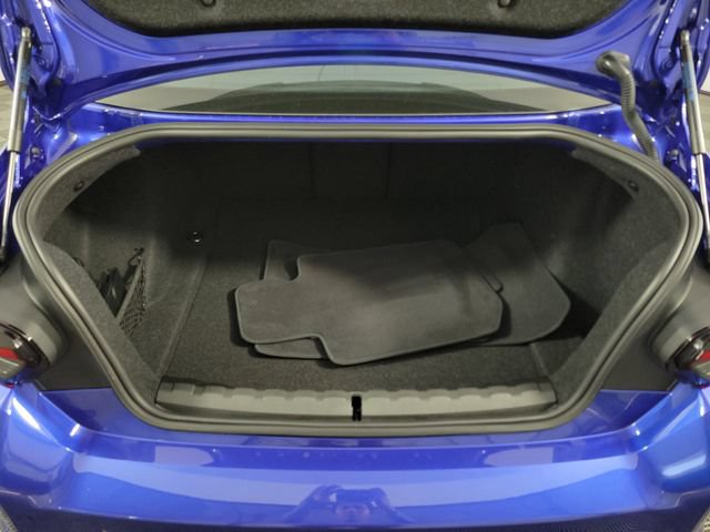 Used 2025 BMW M2 w/ Lighting Package RWD image 26