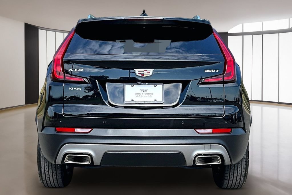 Certified 2023 Cadillac XT4 Premium Luxury FWD image 4