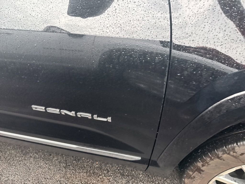 Certified 2026 GMC Terrain Denali AWD/4WD image 9