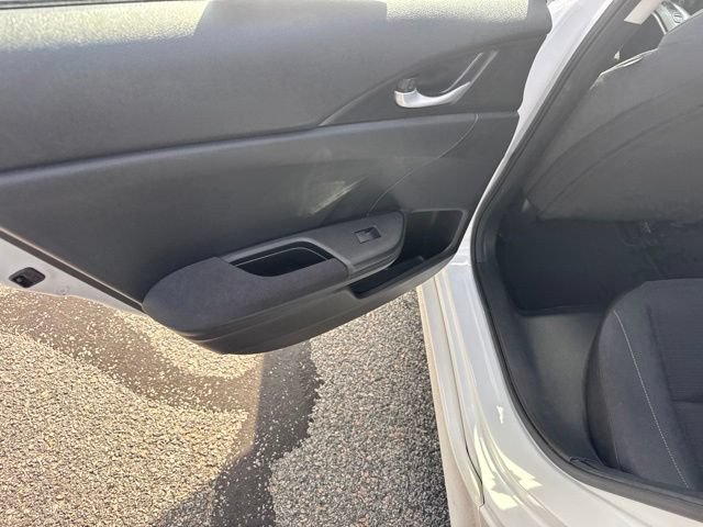 Used 2021 Honda Insight EX image 12