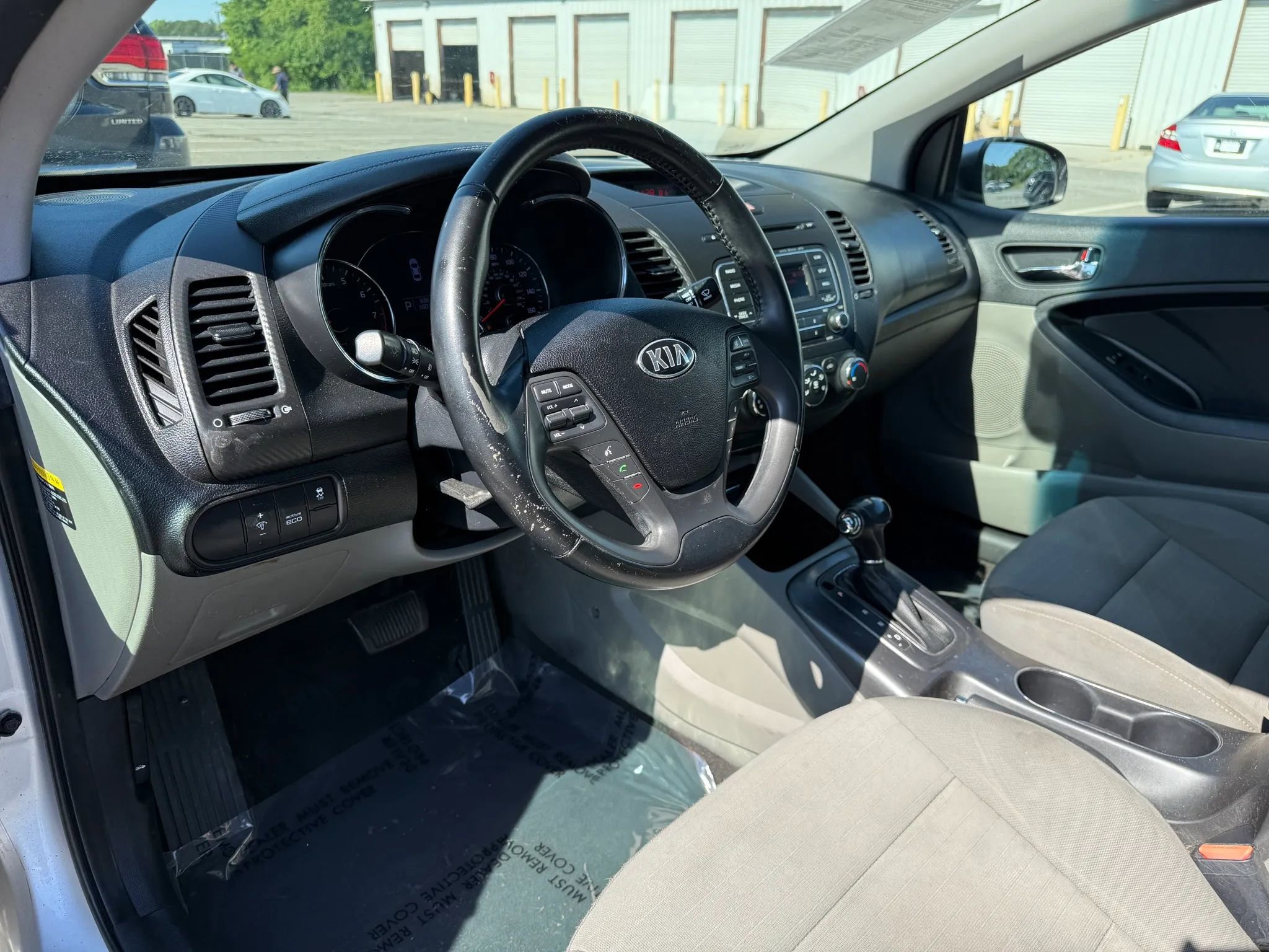 Used 2015 Kia Forte Koup EX FWD image 17