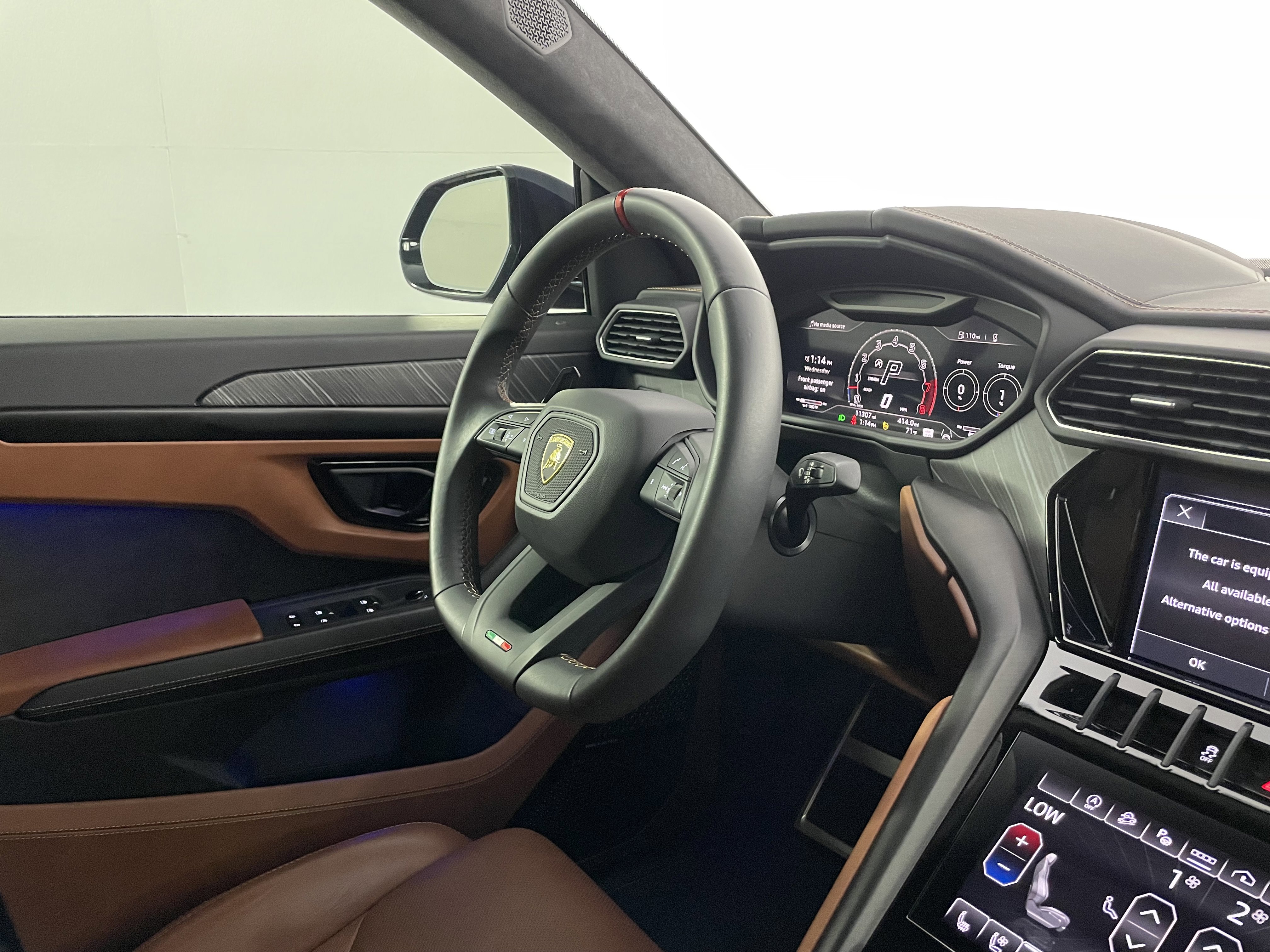 Used 2024 Lamborghini Urus S image 10