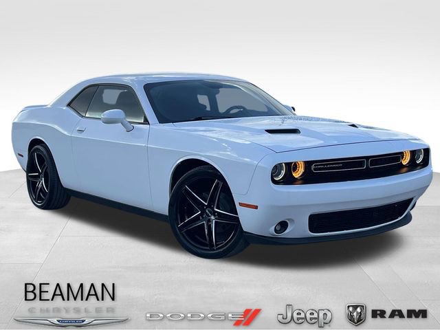 Used 2018 Dodge Challenger SXT