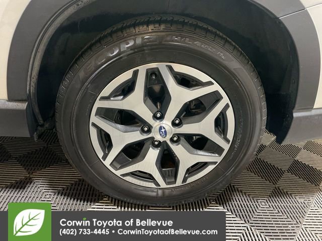 Used 2023 Subaru Forester Premium image 25