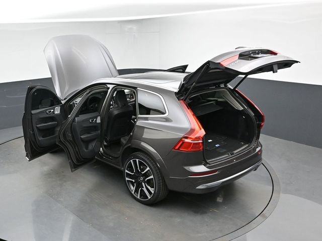 Used 2023 Volvo XC60 B5 Ultimate FWD image 49