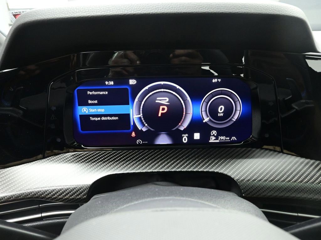 New 2025 Volkswagen Golf R Black Edition image 10