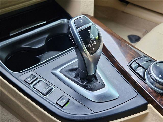 Used 2014 BMW 428i Convertible RWD image 12