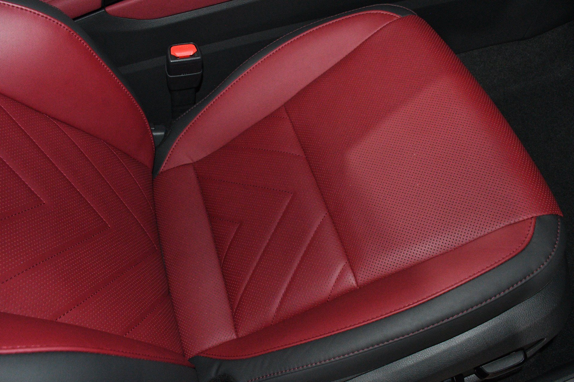Used 2024 Lexus NX 350 AWD w/ Vision Package image 12