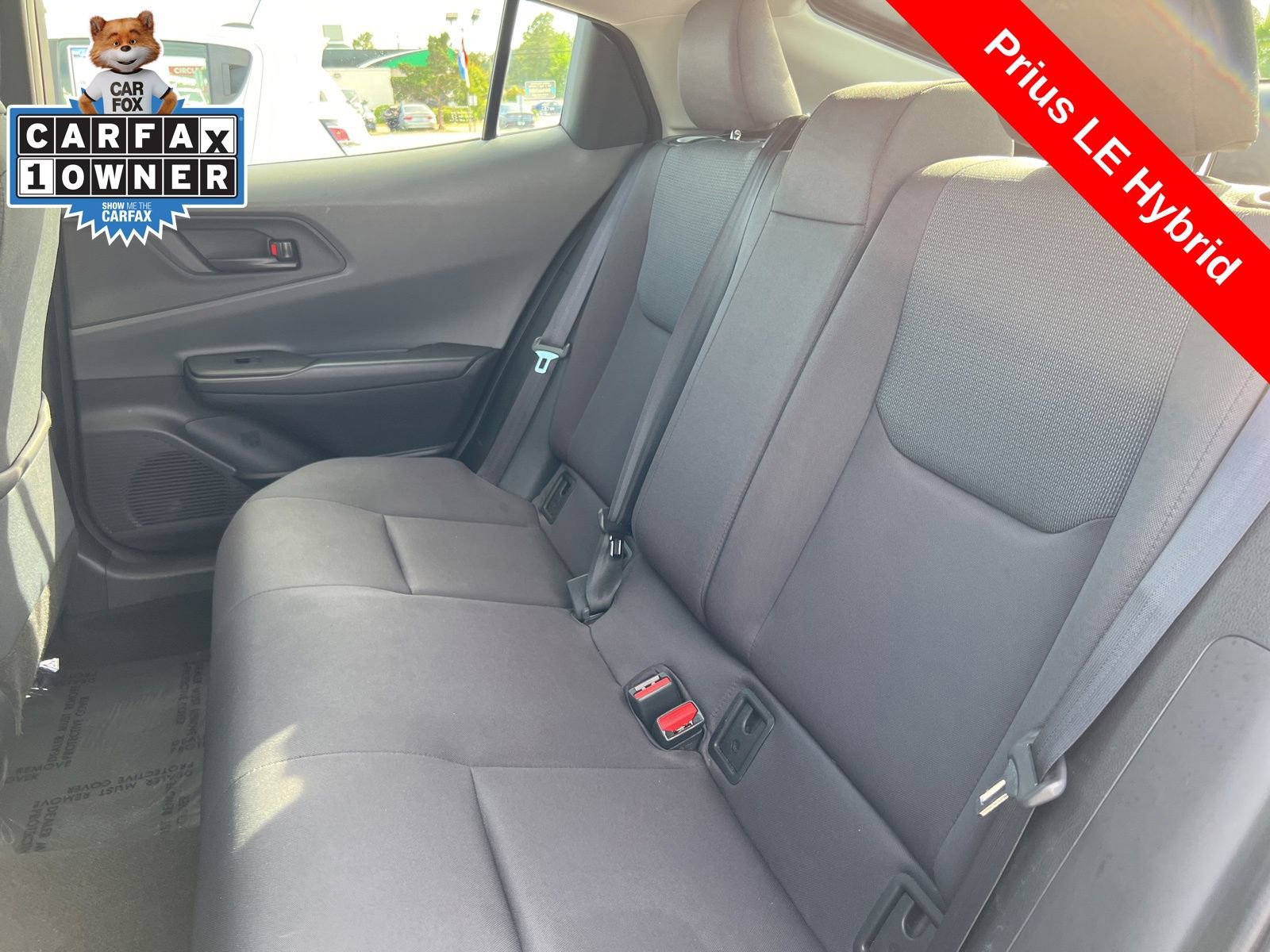 Used 2024 Toyota Prius LE FWD image 21