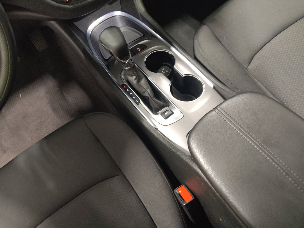 Used 2022 Chevrolet Malibu LT FWD image 26