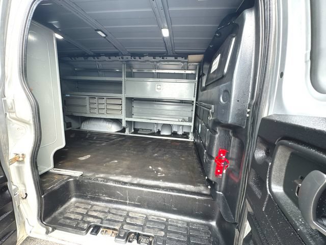 Used 2018 GMC Savana 2500 w/ Driver Convenience Package RWD image 21