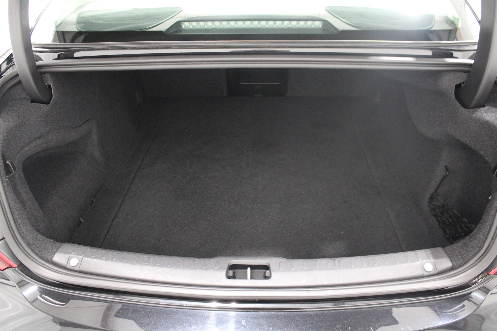 Used 2018 Volvo S90 T5 Momentum w/ Convenience Package AWD/4WD image 19