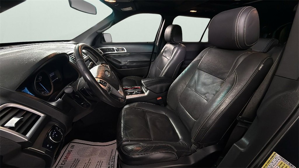 Used 2015 Ford Explorer Sport w/ Equipment Group 401A image 17