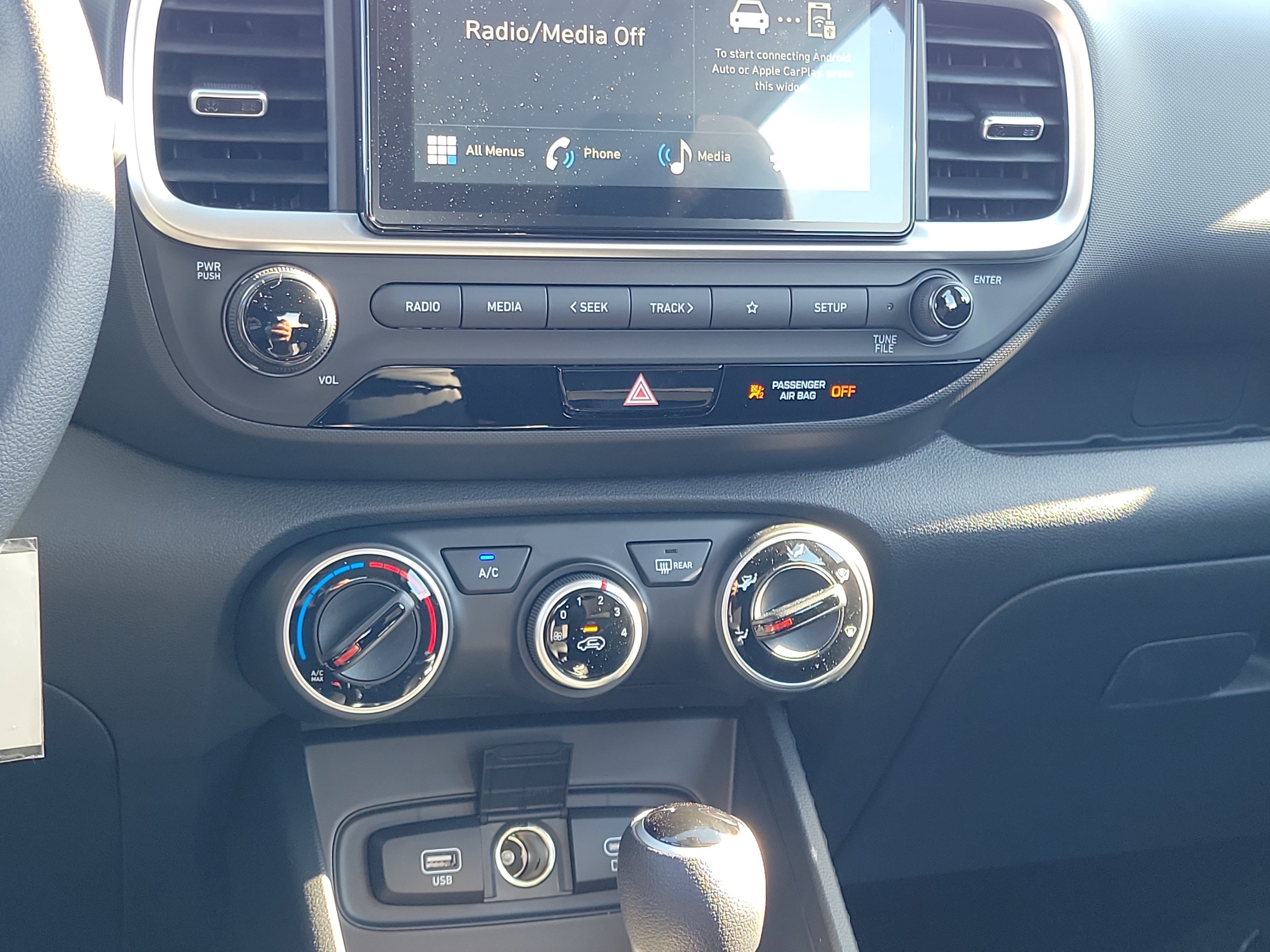 New 2026 Hyundai Venue SE FWD image 11