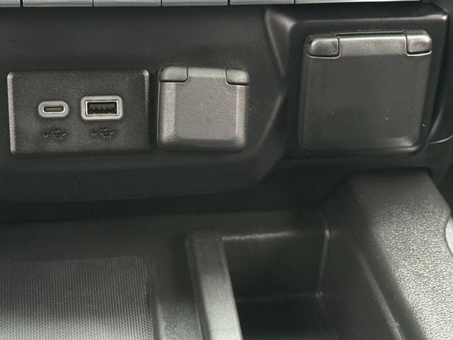 Used 2019 GMC Sierra 1500 SLT RWD image 21