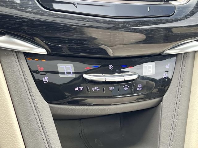Used 2022 Cadillac XT6 Premium Luxury AWD/4WD image 24