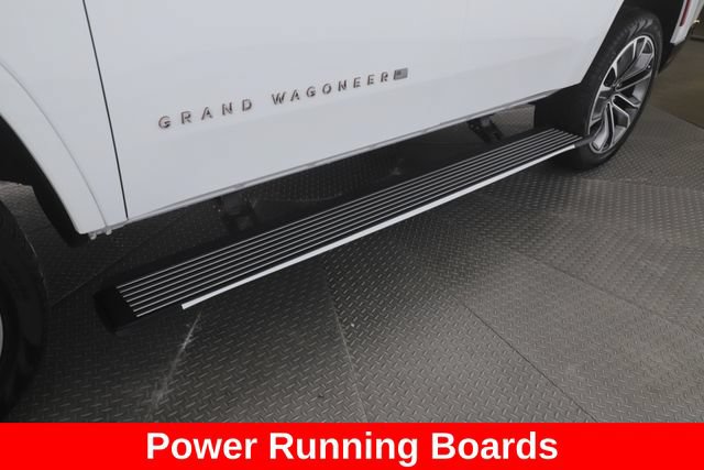 Used 2025 Jeep Grand Wagoneer Series III w/ Rear Seat Video Group 1 AWD/4WD image 16