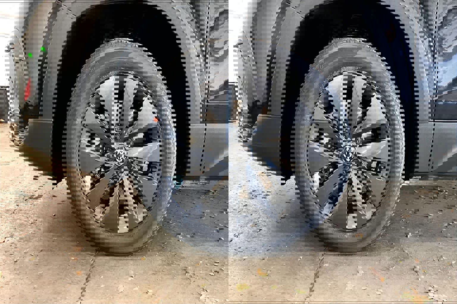 Used 2022 Volkswagen Taos S w/ IQ Drive S Package image 12