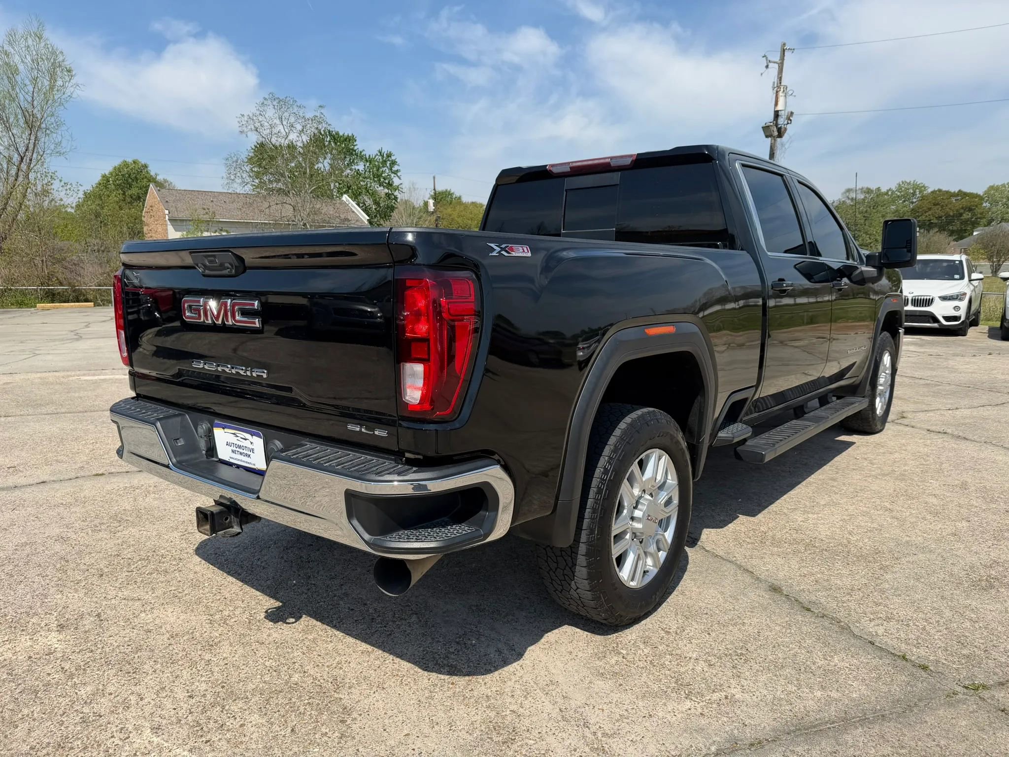 Used 2020 GMC Sierra 2500 SLE w/ SLE Value Package; image 5