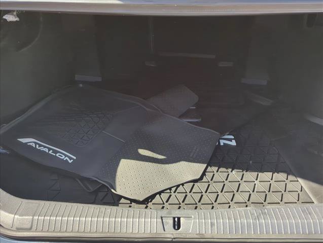 Certified 2019 Toyota Avalon Limited w/ All Weather Liner Package FWD image 12