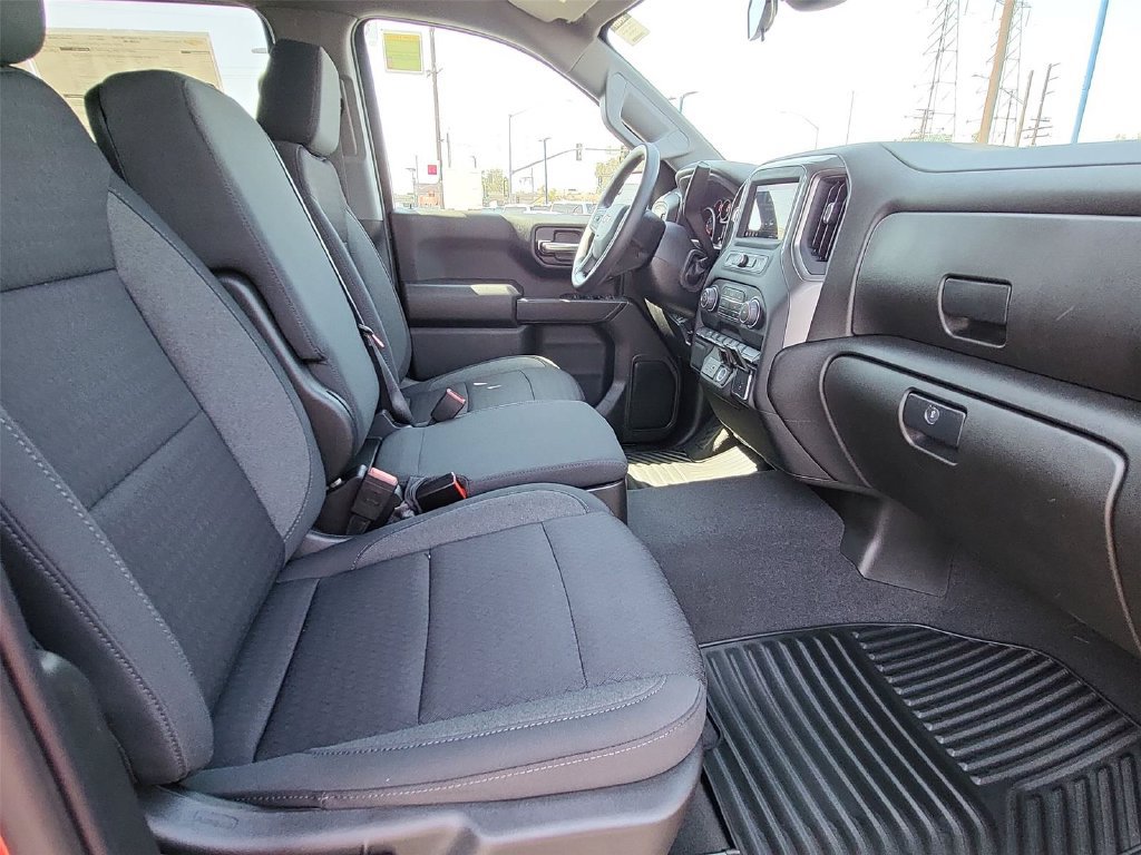 Certified 2022 Chevrolet Silverado 1500 Custom RWD image 18