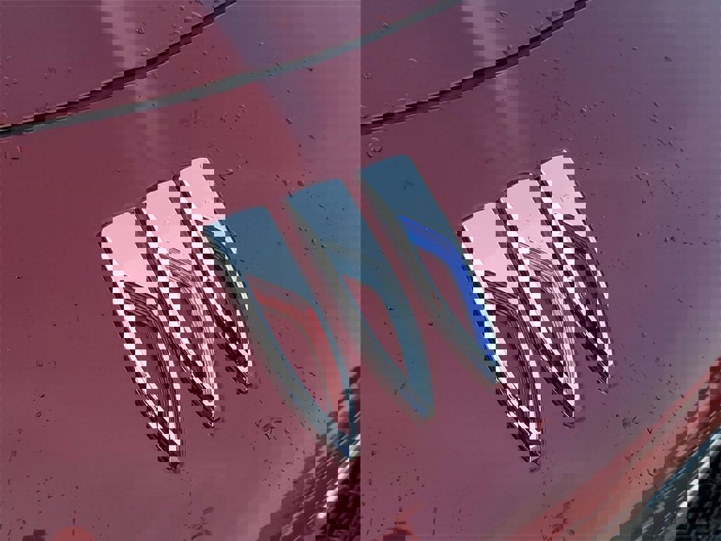 Certified 2024 Buick Encore GX Sport Touring image 28