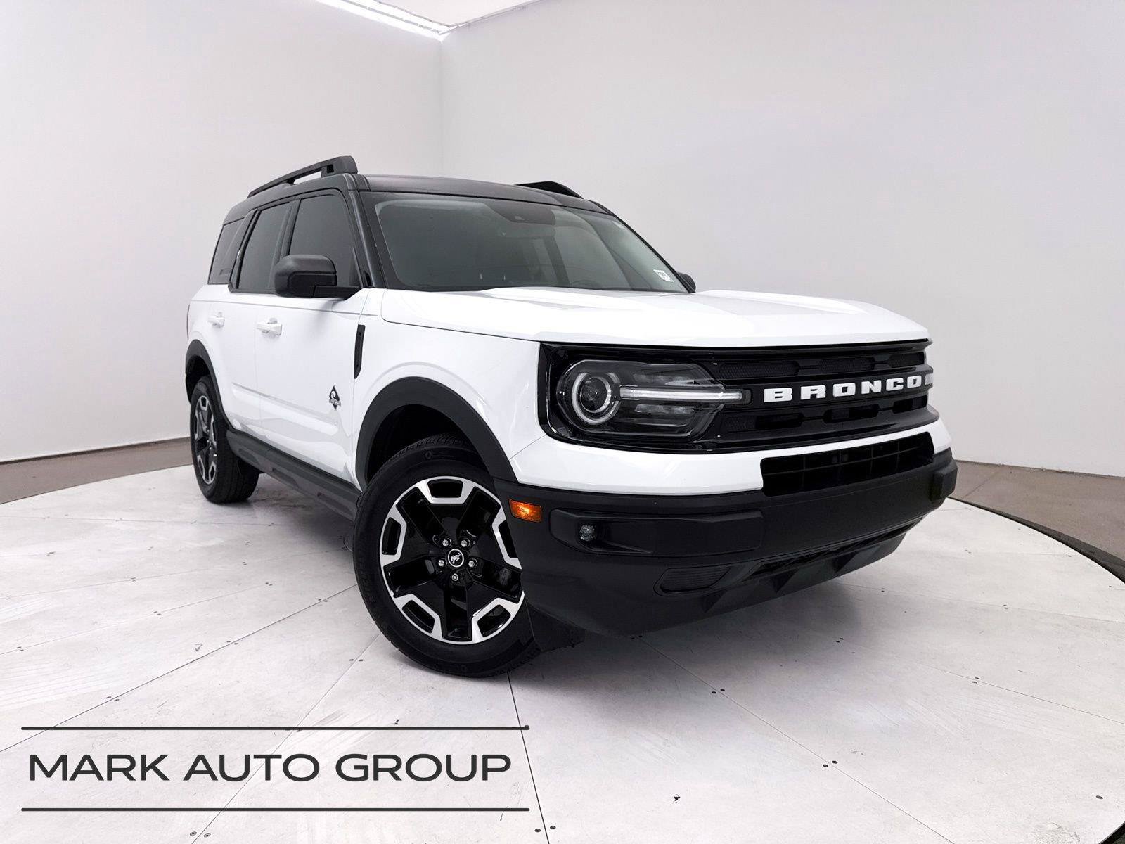 Used 2022 Ford Bronco Sport Outer Banks AWD/4WD image 1