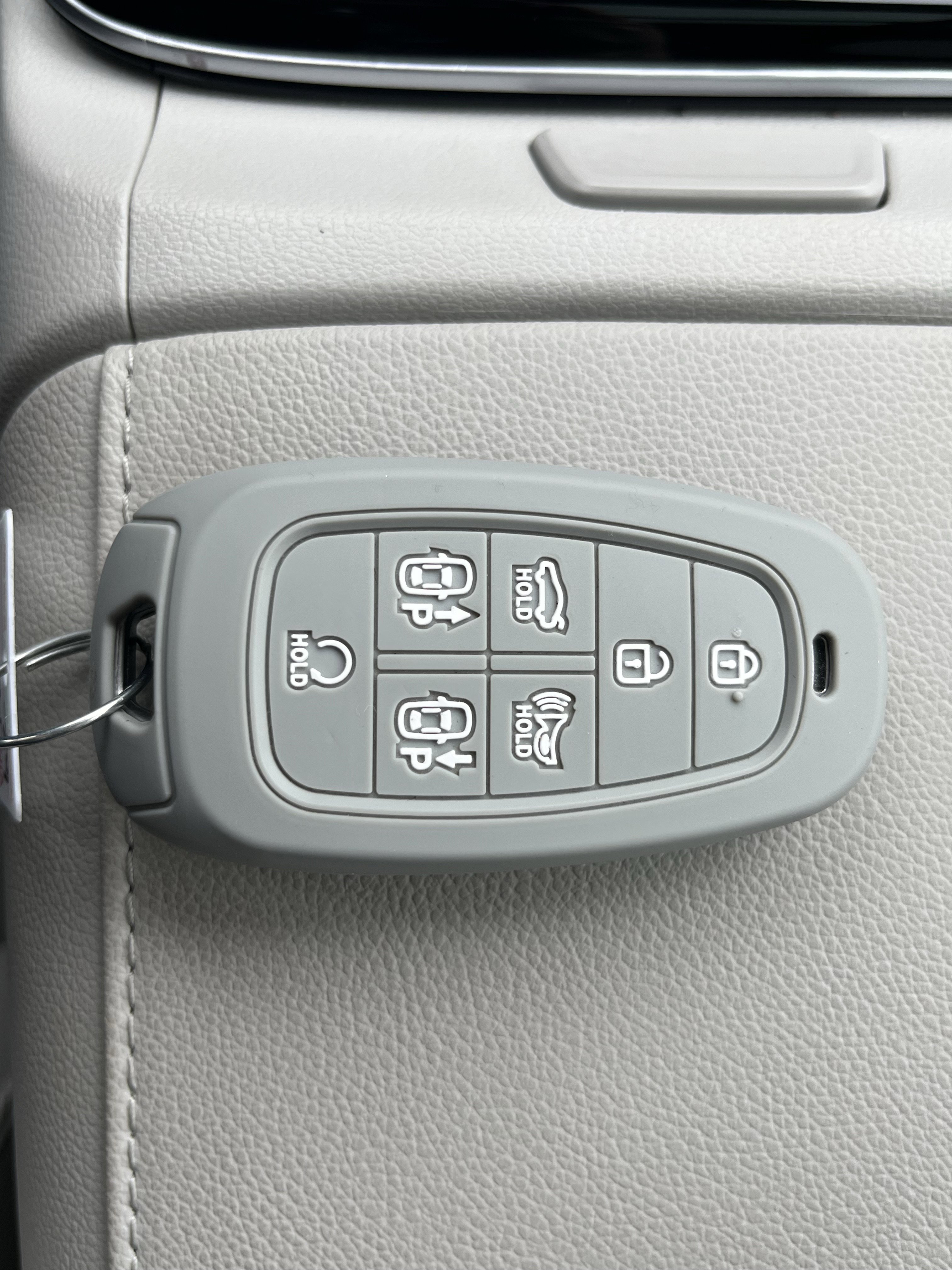 Used 2024 Hyundai Tucson Limited image 35