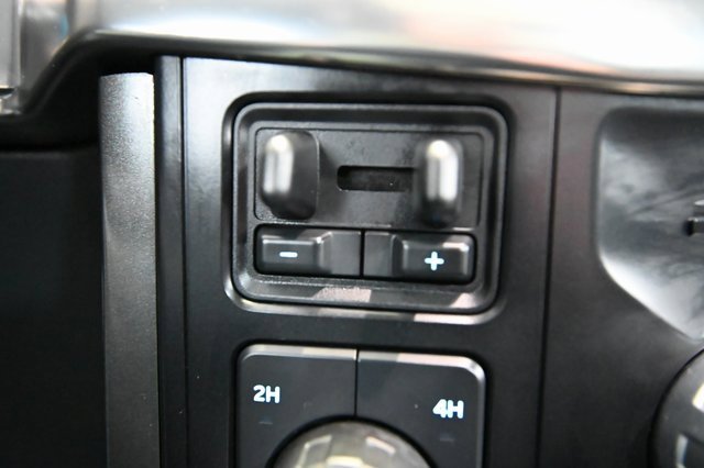 Used 2023 Ford F150 Lariat w/ Equipment Group 502A High image 29