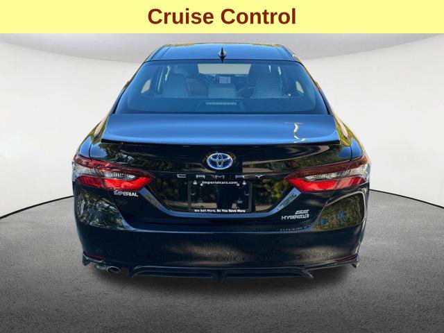Used 2024 Toyota Camry SE FWD image 9
