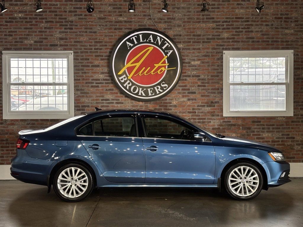 Used 2016 Volkswagen Jetta SEL image 9