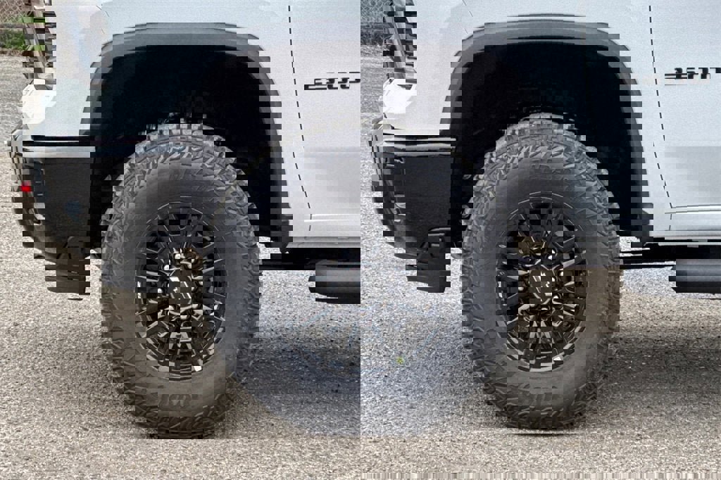 New 2026 Chevrolet Silverado 2500 ZR2 w/ LPO, Dark Essentials Package image 25