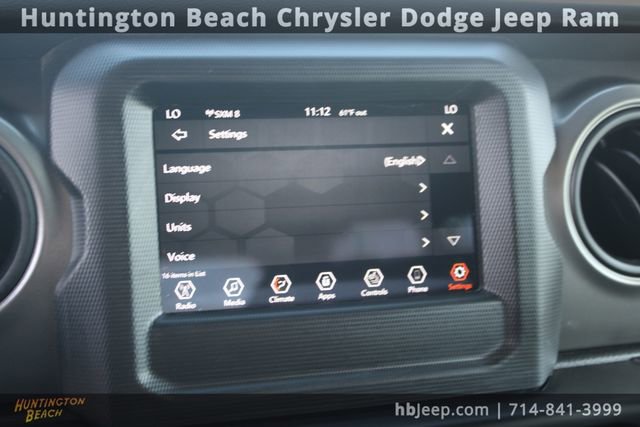 Used 2022 Jeep Wrangler Unlimited Sport image 25