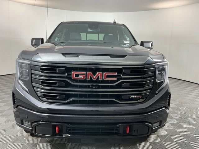 Used 2023 GMC Sierra 1500 AT4 w/ AT4 Premium Package AWD/4WD image 2