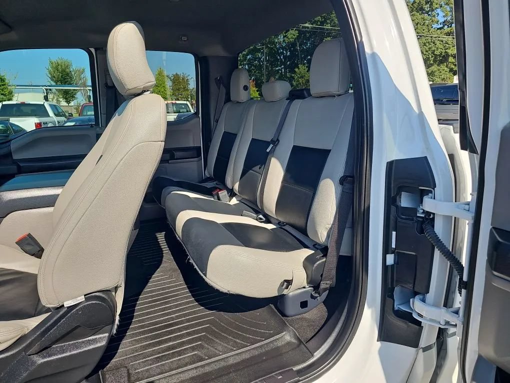 Used 2019 Ford F150 XL w/ Equipment Group 101A Mid AWD/4WD image 17