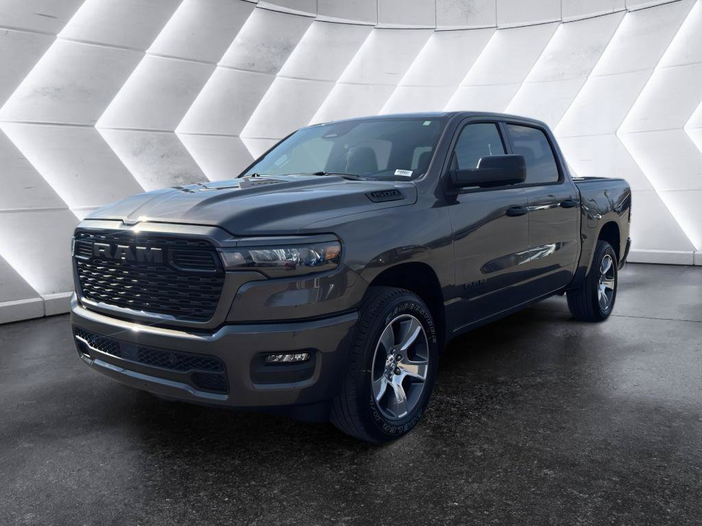 New 2026 RAM 1500 Express AWD/4WD image 4