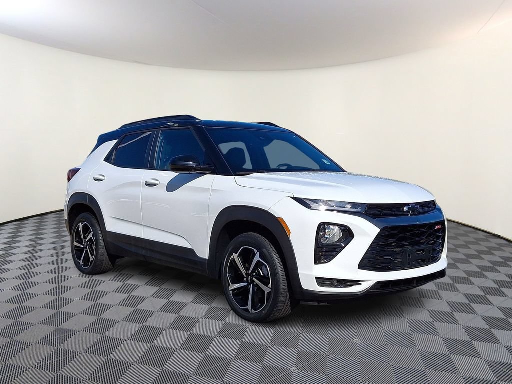 Certified 2023 Chevrolet TrailBlazer RS w/ Convenience Package AWD/4WD image 1