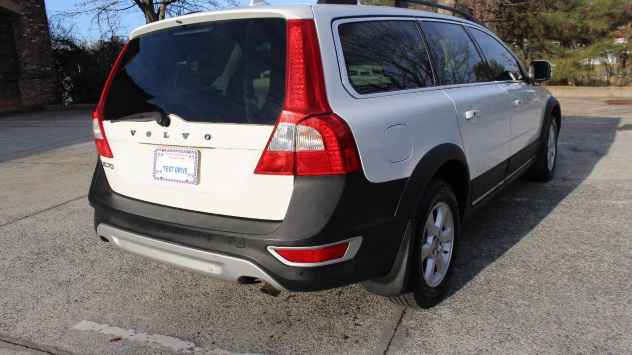 Used 2013 Volvo XC70 3.2 image 9