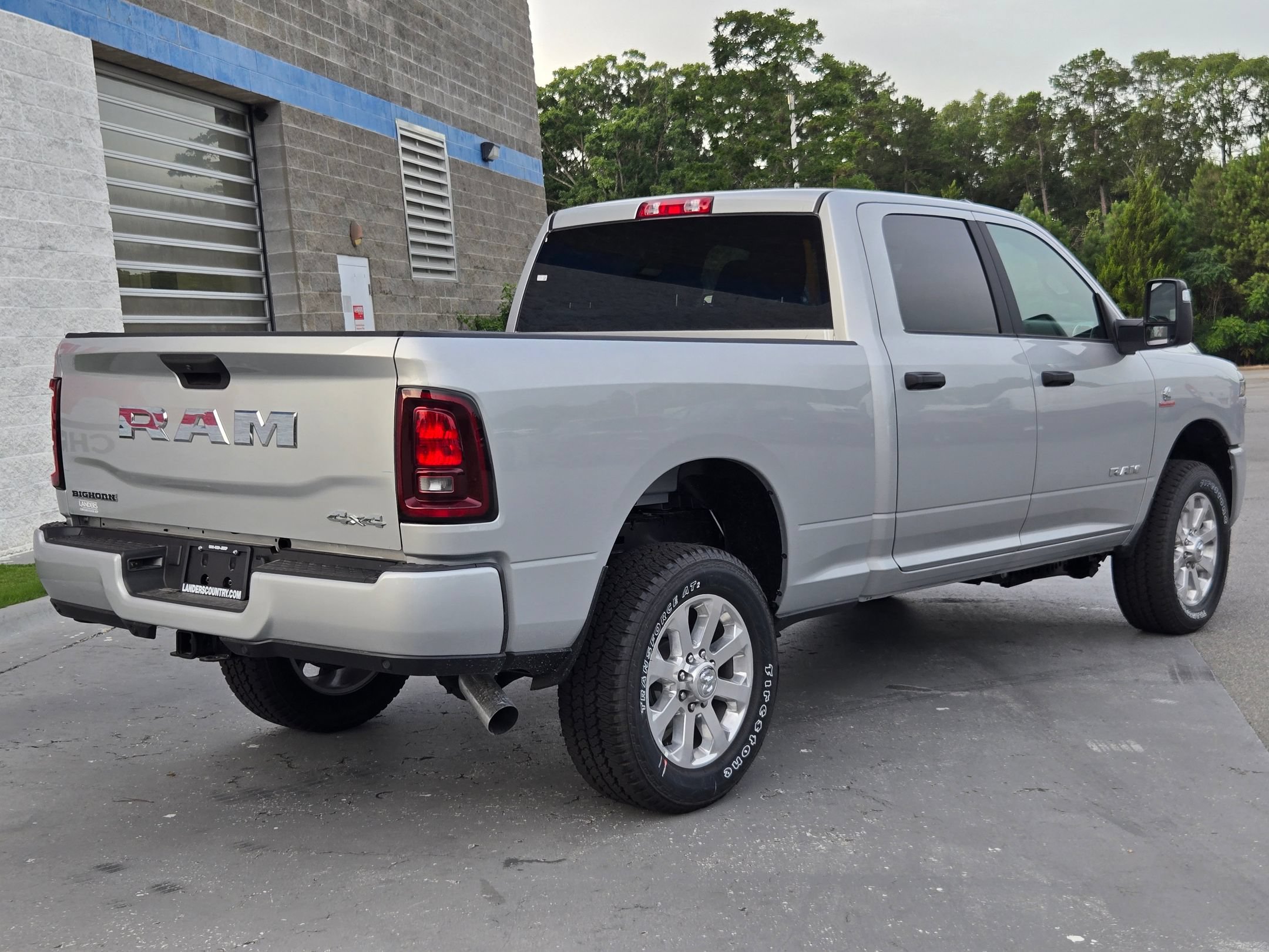 New 2026 RAM 2500 Big Horn AWD/4WD image 7